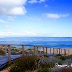 Апарт-отель Residenze L'isola Surf House Порто-Полло
