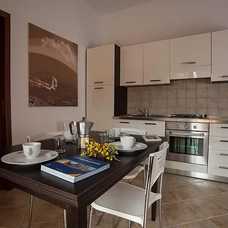 Residenze L'isola Surf House Aparthotel Porto Pollo