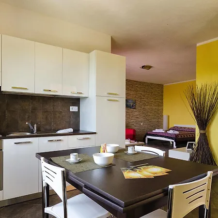Aparthotel Residenze L'isola Surf House Porto Pollo