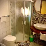 Residenze L'isola Surf House ポルト・ポッロ