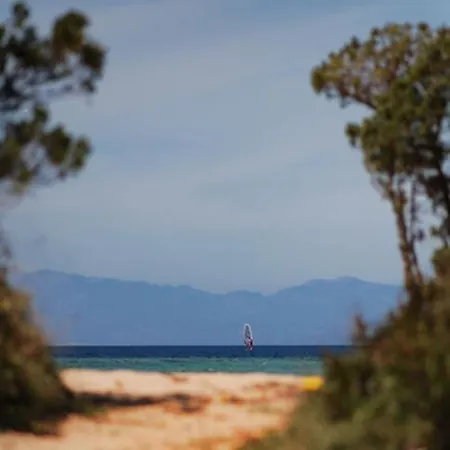 Residenze L'isola Surf House Apart-hotel Porto Pollo