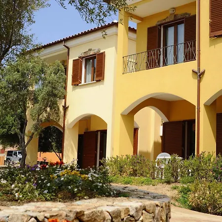 Hotel apartamentowy Residenze L'isola Surf House