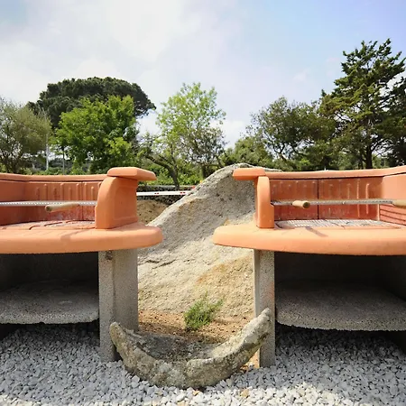 Residenze L'isola Surf House 4*