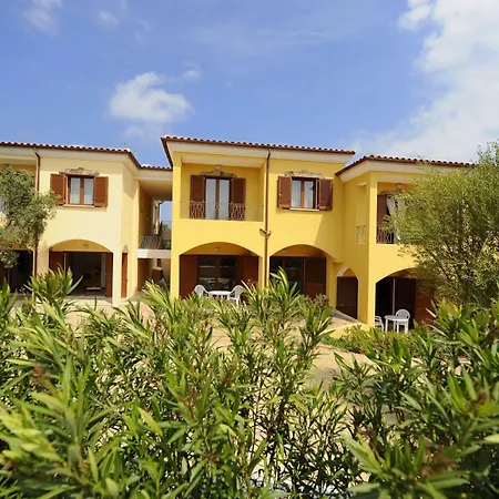 Hotel apartamentowy Residenze L'isola Surf House Porto Pollo
